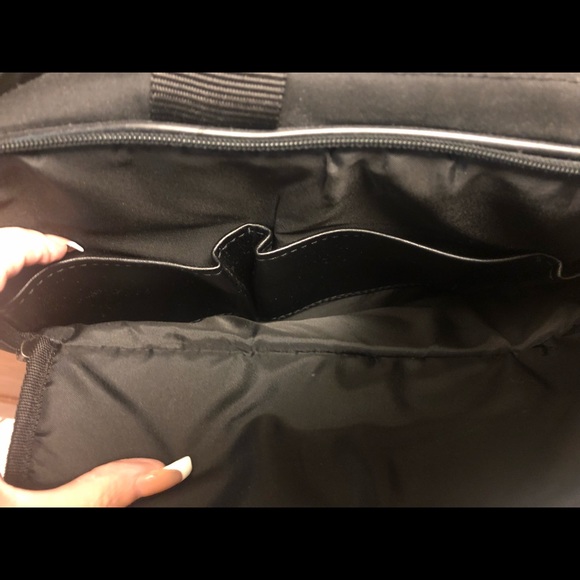 Kenneth Cole Reaction Laptop/ Travel Bag - Picture 3 of 4